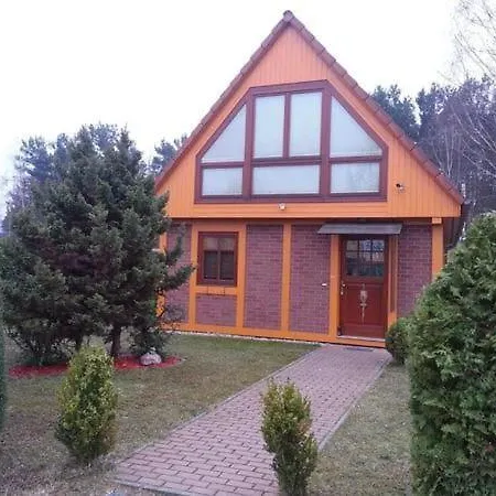 Alina Mit Garten Zum Entspannen Holiday home Weisswasser